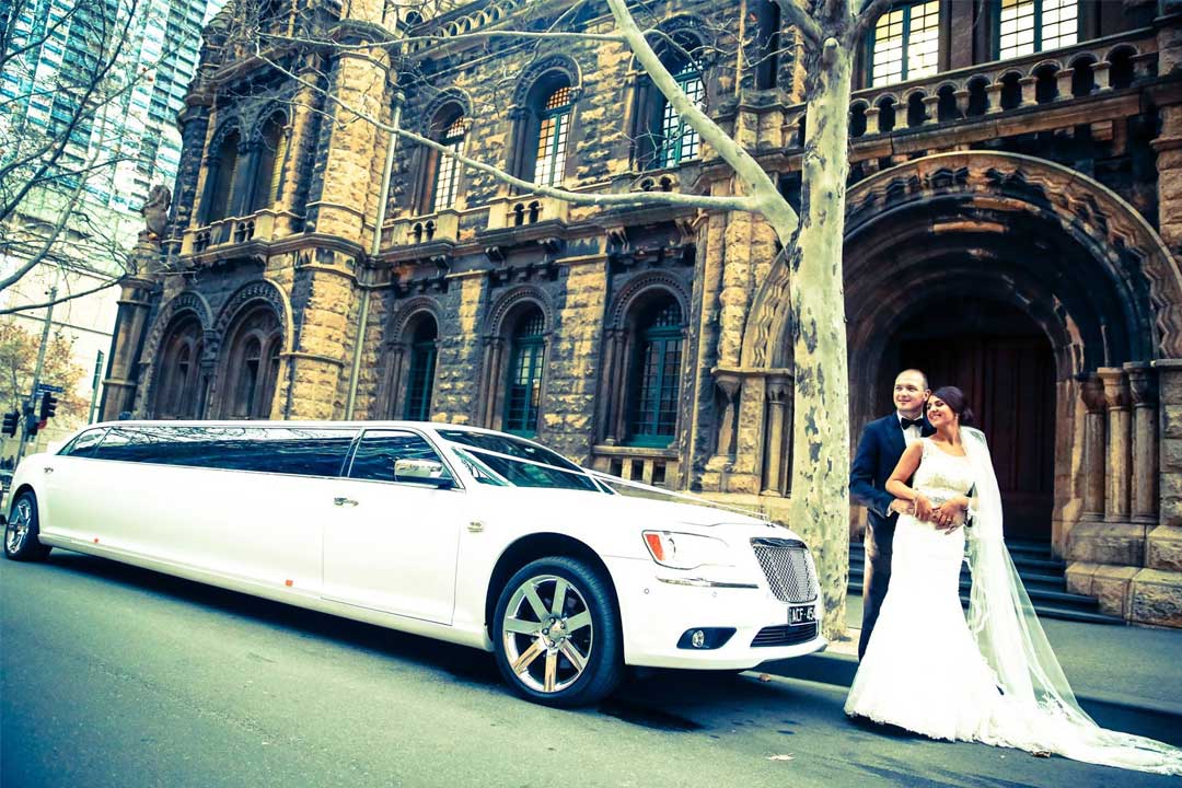 Amazing Limousines - Melbourne Wedding & Bride