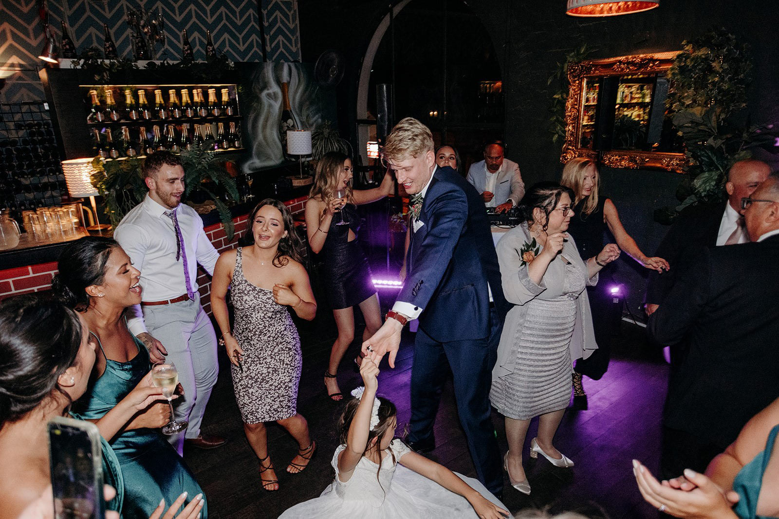 Kashford-Entertainment-websized4 Kashford Entertainment