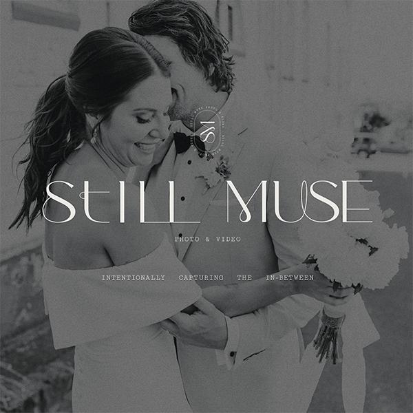 Allie Claire Creative Logo