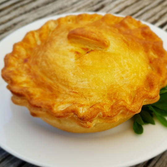 MWB37-Jojo'sGlutenFreeGoodies-pie-leaf-under-golden