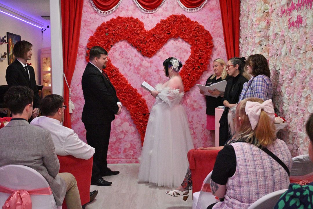 Two Lovebirds - ceremony couple